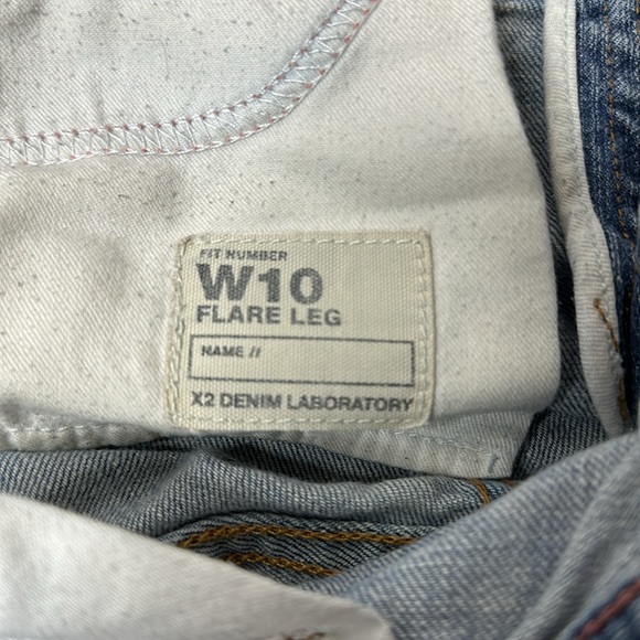 X2 Denim Laboratory | Express Light Wash Fade W10 Flare Leg Jeans | Size 6L - Picture 9 of 11